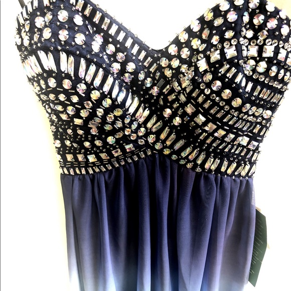 NWT Strapless Ombré Prom Gown - Picture 3 of 7